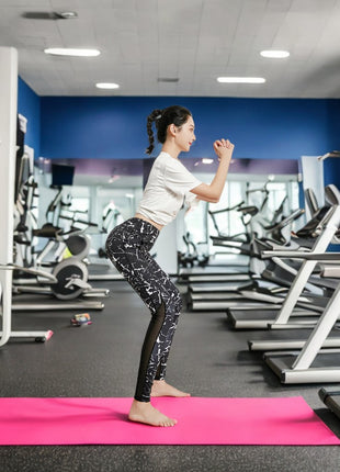 women's lifted yoga pants