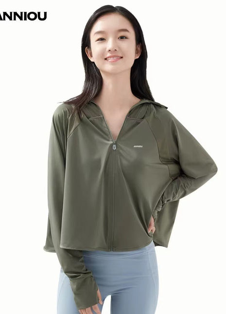 Cropped UV Protective Jacket - Sidiou Group
